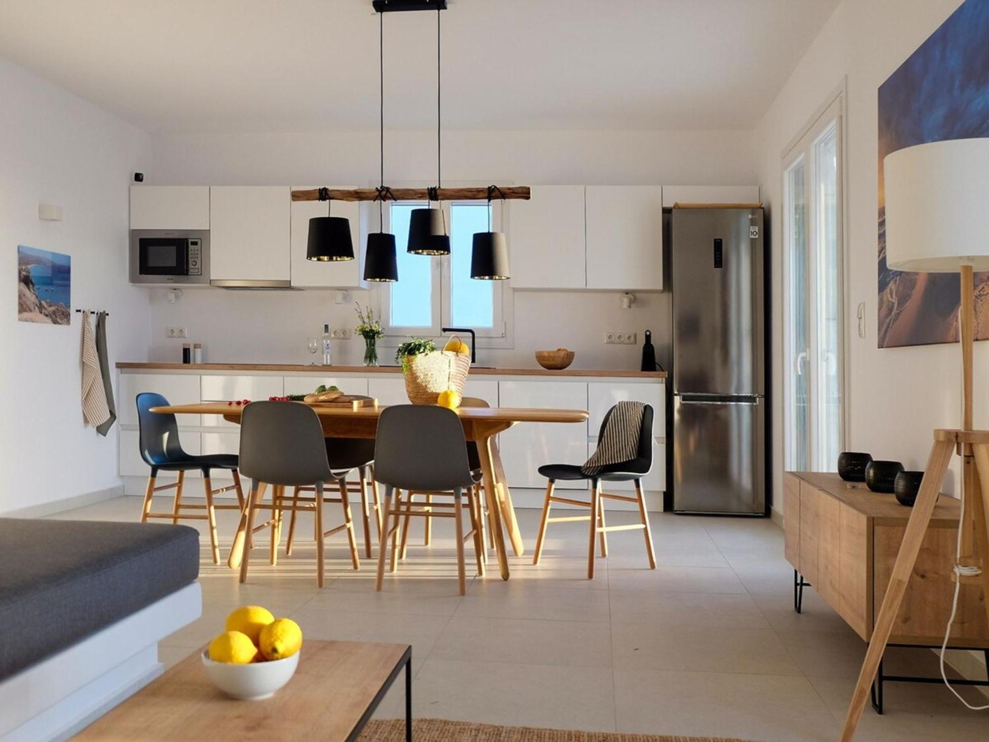 Villa Aura - Beachfront Villa With Private Pool Kastrákion Dış mekan fotoğraf